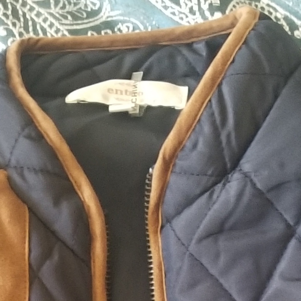 ENTRO VEST - Picture 4 of 4